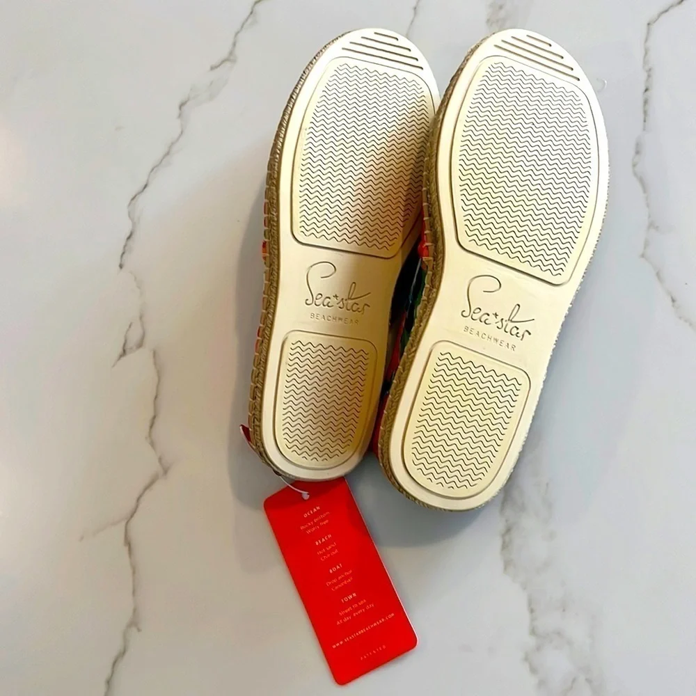 Sea Star Beachwear Floral Beachcomber Espadrille Water Shoe NEW